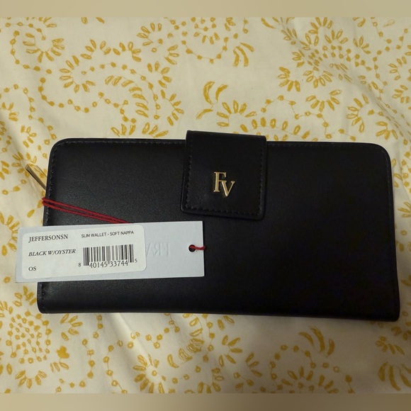 Frances Valentine Black Soft Nappa Leather Slim Wallet Bifold NWT Snap Closure - Picture 4 of 4